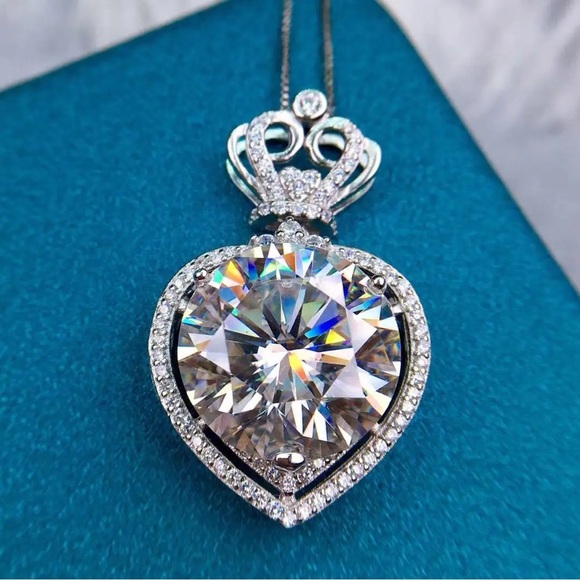 🔥10CT Certified Moissanite Excellent Cut Heart Pendant And Necklace 45cm - Picture 1 of 11